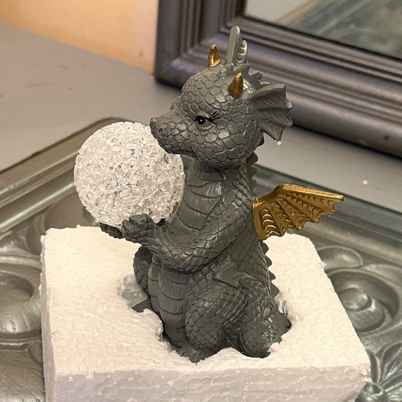 Gray Dragon Statue Figurine with Gold Wings Light Up LED Crystal Ball - Picture 4 of 7